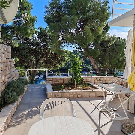 Apartment Paladin Primosten Exterior photo