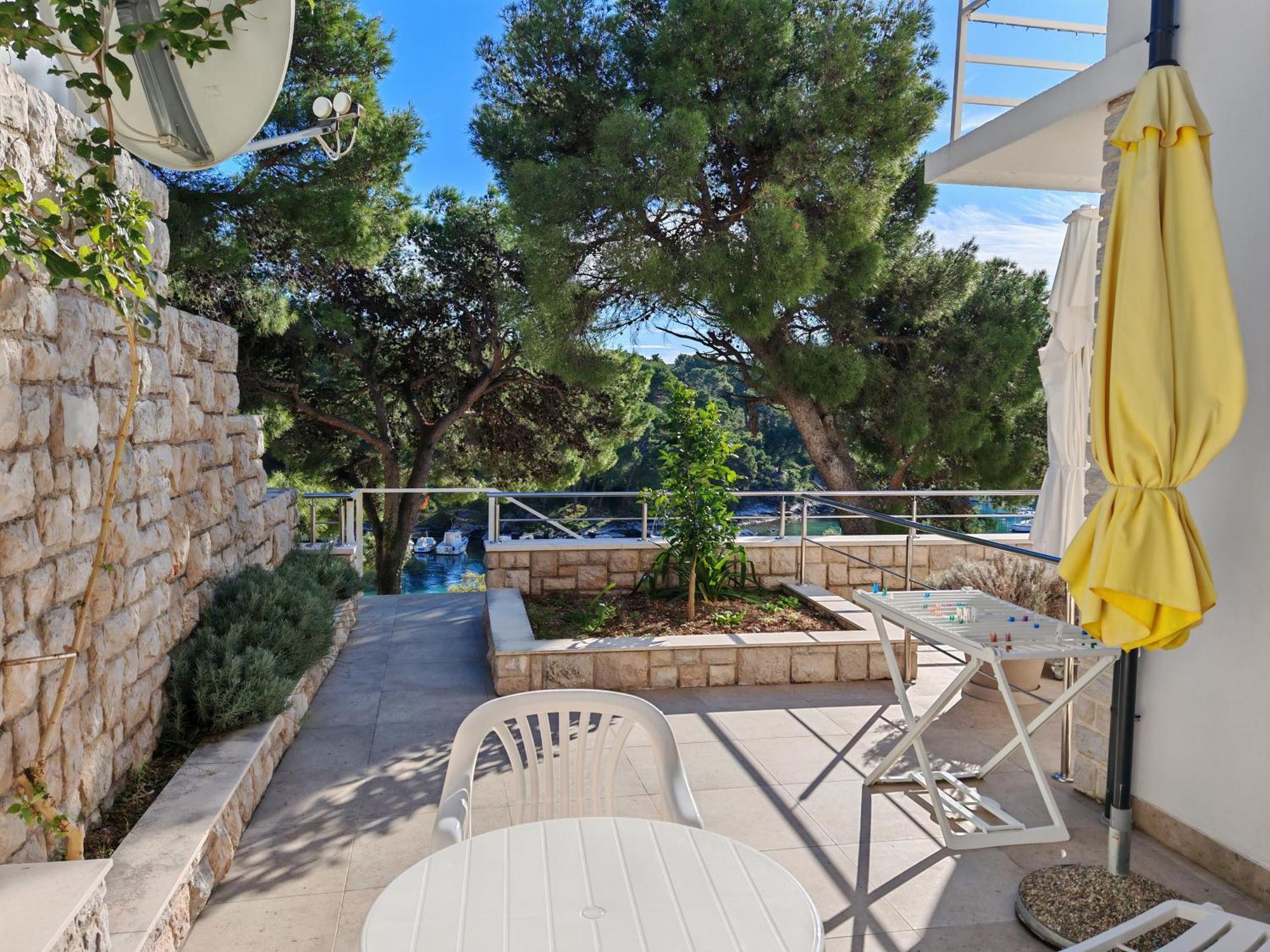 Apartment Paladin Primosten Exterior photo